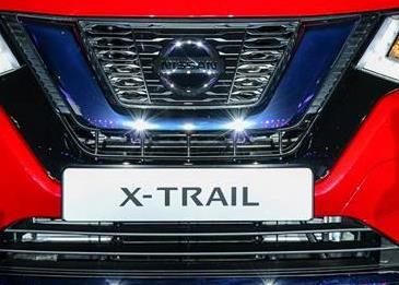 "نيسان" تطلق السيارة الرياضية متعددة الاستخدامات الأكثر مبيعاً في العالم